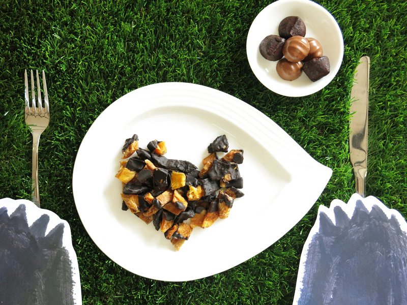 芒果小零嘴-巧克力芒果乾碎塊