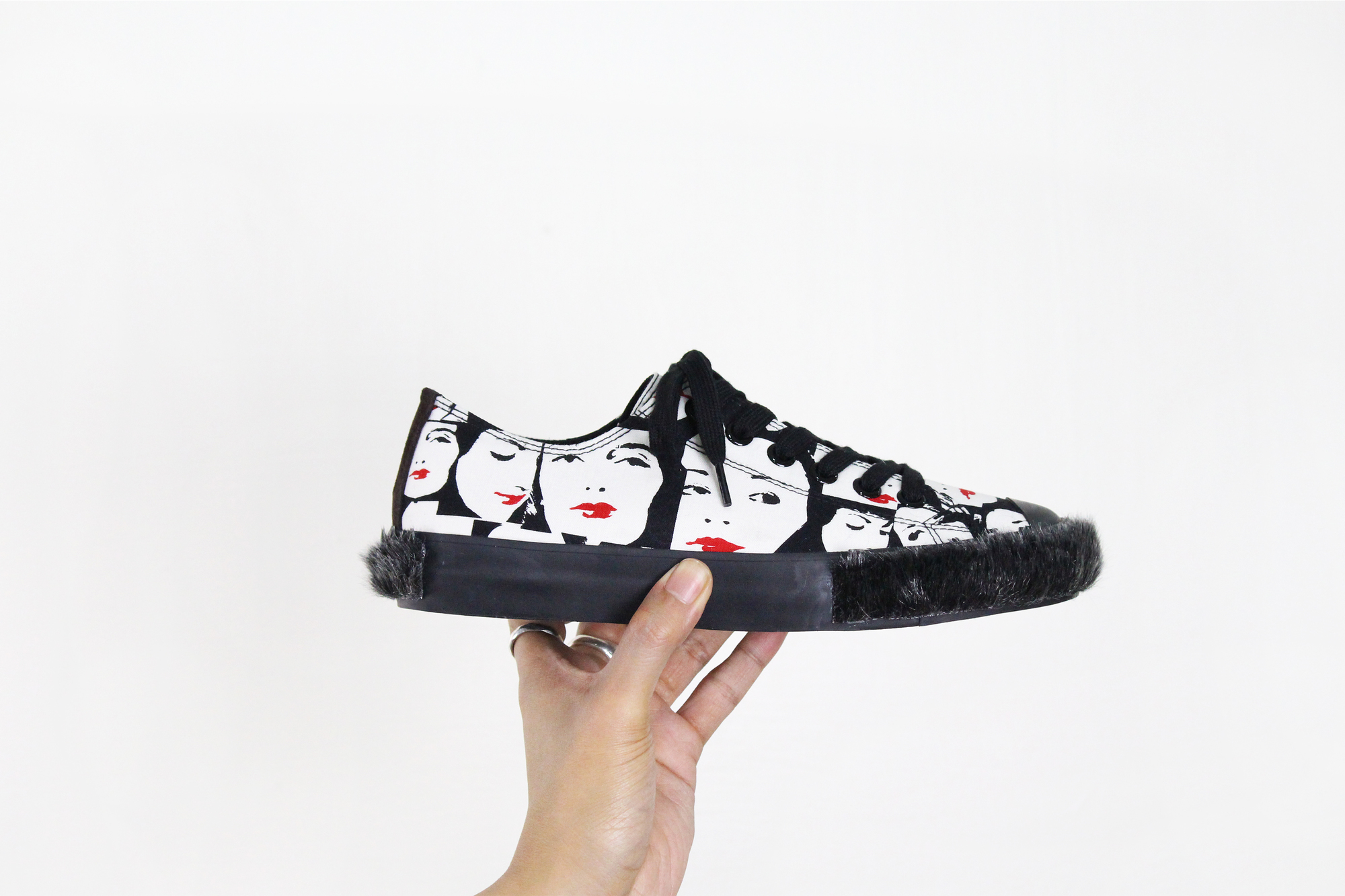 Double Face M1154A Black Graffiti Sneakers