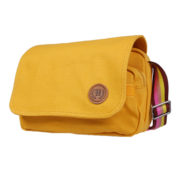 【HIRES】翹翹貝拉系列-斜背包(酪黃)