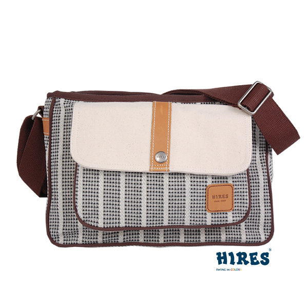 【HIRES】黑白飛花系列-斜背包