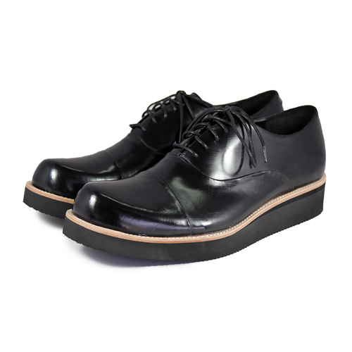Wine Cup M1127 Black Leather Sneakers