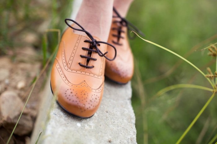 【漫步倫敦】英倫風牛津鞋蕾絲雕花鞋