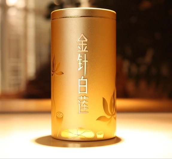 2013年大益普洱熟茶宮廷系列金針白蓮禮盒裝1301批50克*8罐