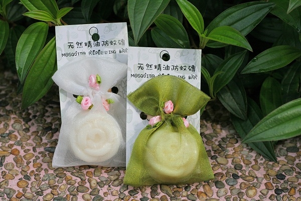 天然精油防蚊磚 約20G (隨機附各款網袋)