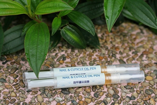 指甲邊沿油筆 Nail & Cuticle Oil Pen 3ML