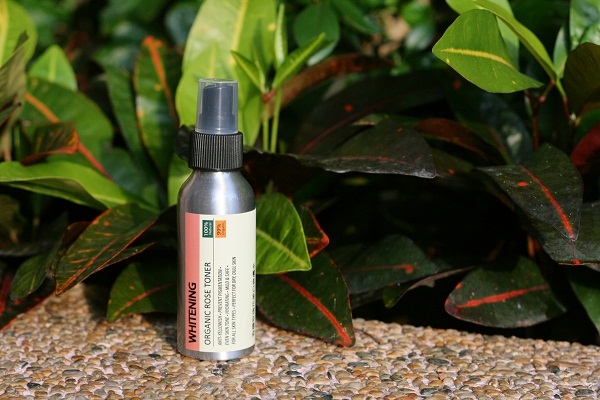有機玫瑰花美白爽膚水  WHITENING – ORGANIC ROSE TONER 100ML
