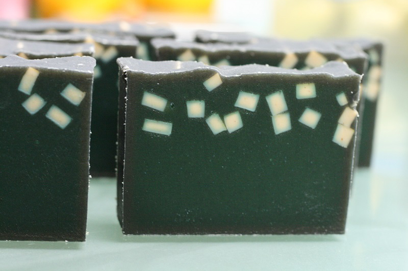 青黛魚腥草抗痘皂 Houttuyunia Indigo soap 110G