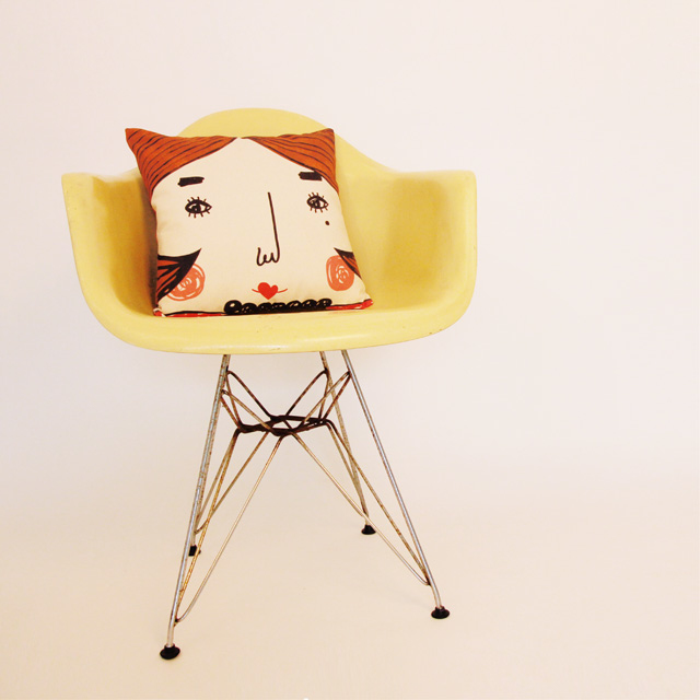 賢慧媽媽好家在抱枕(含枕心)