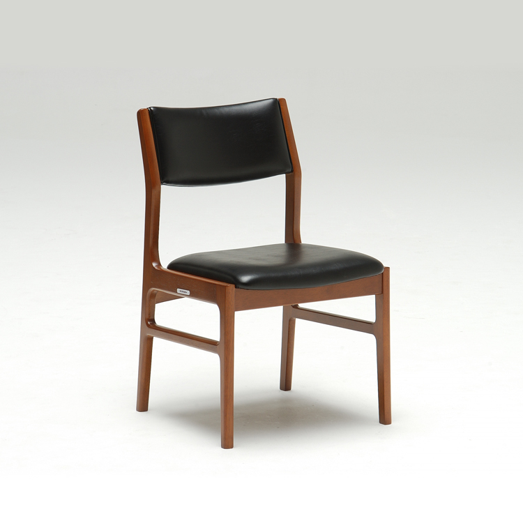 Dining Chair 皮革餐椅