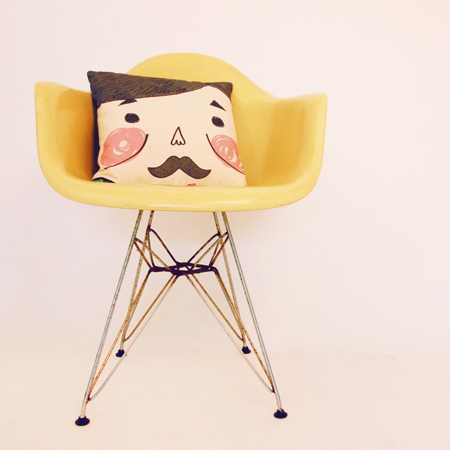 鬍鬚爸爸好家在抱枕套(含枕心)