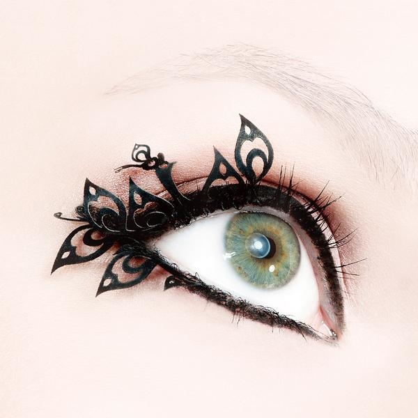 孔雀 PEACOCK