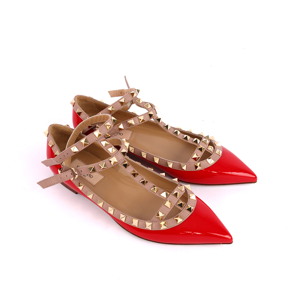 【Valentino】牛皮尖頭二環ROCKSTUDS平底鞋(莓紅色) IW0S0376 VNW R19