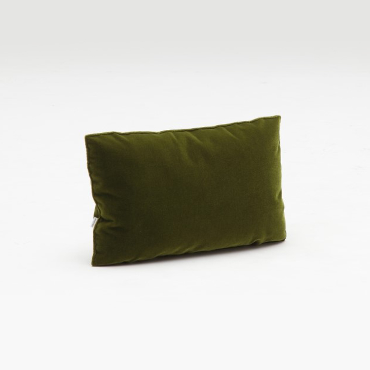 Pillow 綠絨布長型靠枕