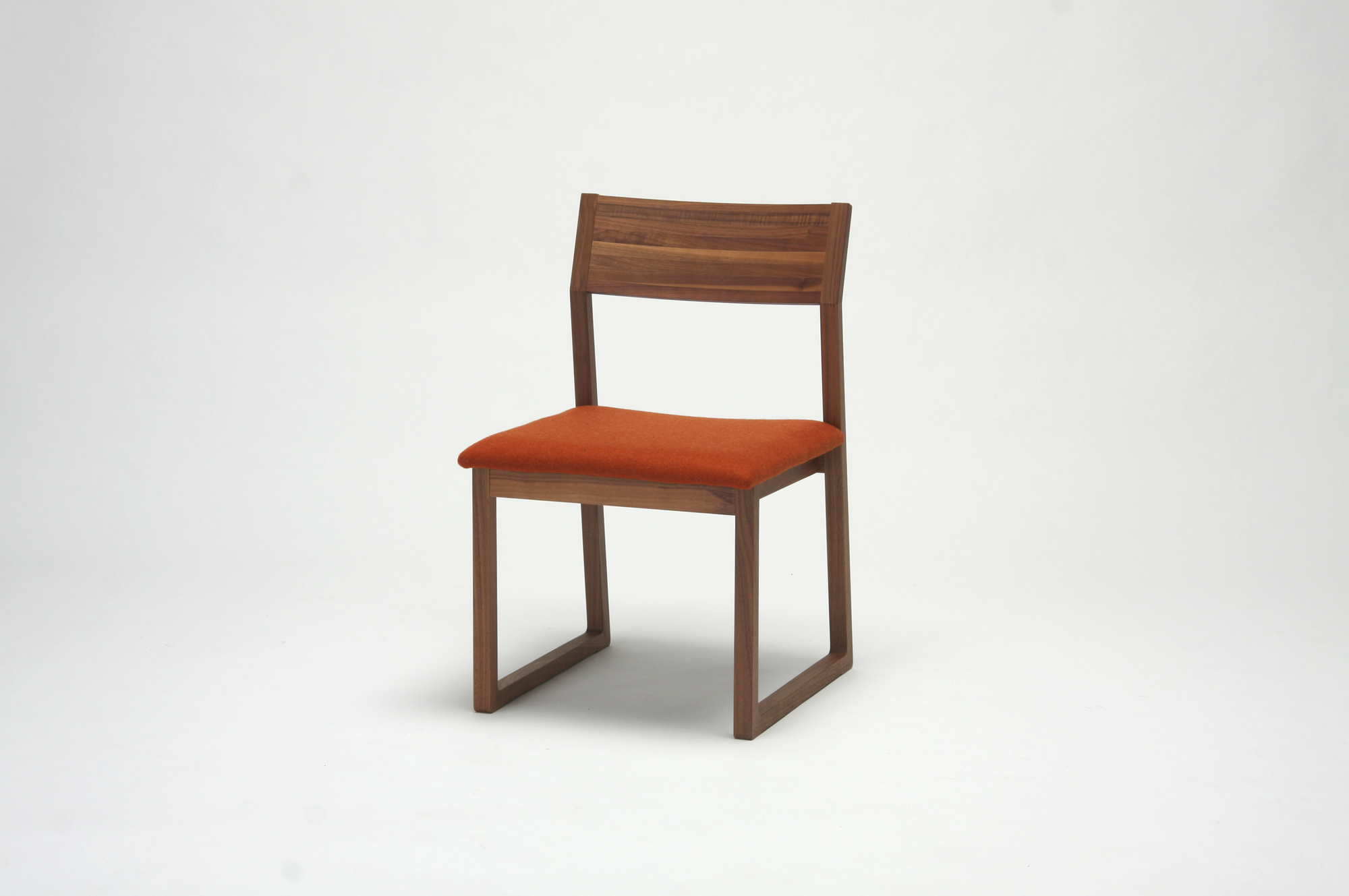 HARU HC-3胡桃木單椅