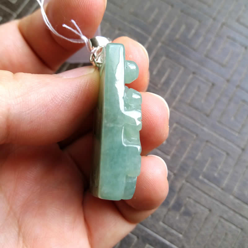 J189 冰油青喜上眉梢吊墜 (翡翠A玉)