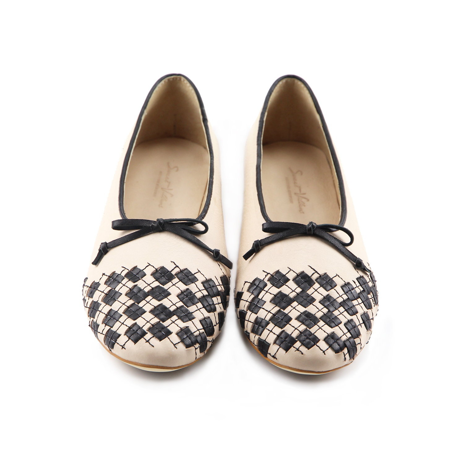 PLAYGAME W1059 Nude Leather Ballet Flats