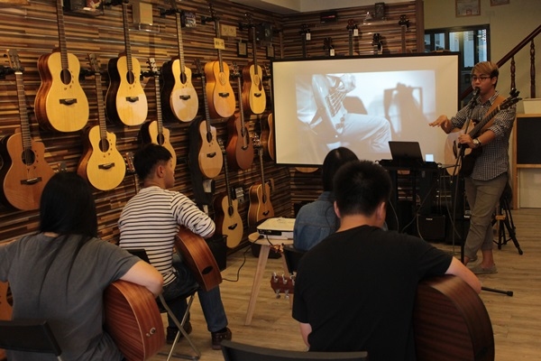 黃彥陸老師的自己的歌自己抓-採譜講座-上課剪影