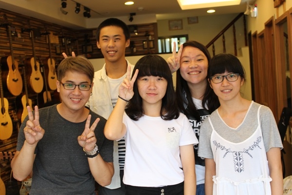 黃彥陸老師的雙吉他伴奏編制講座-上課剪影