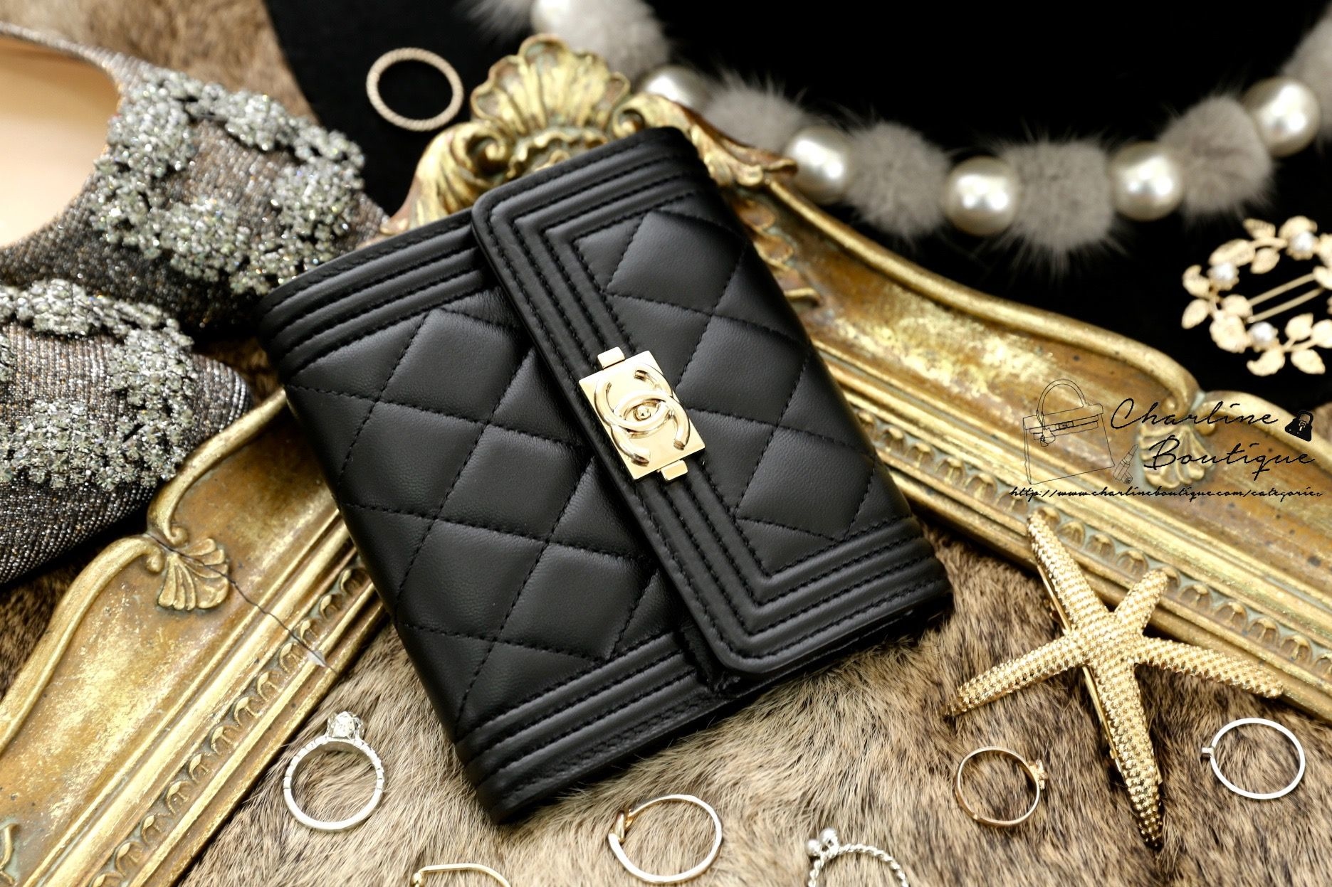 Chanel Boy Wallet 黑色金CC羊皮菱格紋三折短夾-Charline Boutique 精品代購