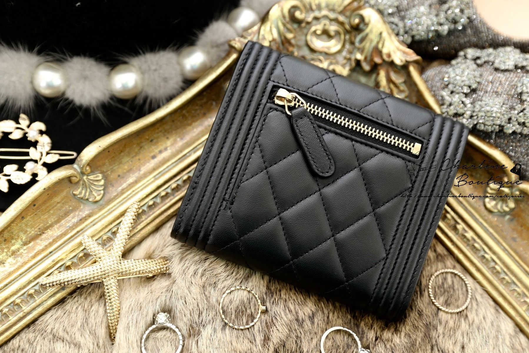 Chanel Boy Wallet 黑色金CC羊皮菱格紋三折短夾-Charline Boutique 精品代購