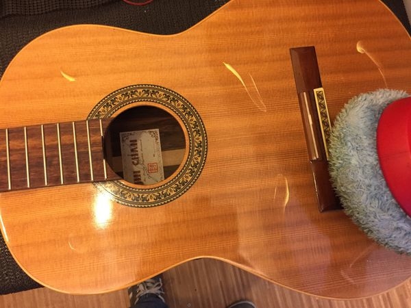 古典吉他保養清潔