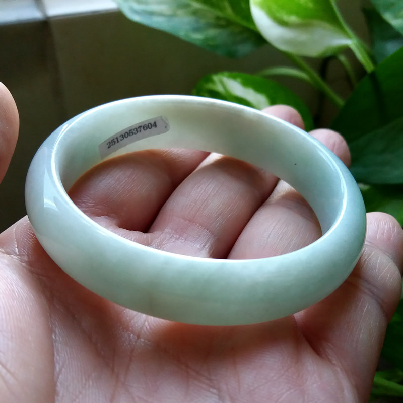 冰糯淺綠貴妃鐲 51mm, 天然翡翠A玉, 緬甸玉, Jade, Jadeite