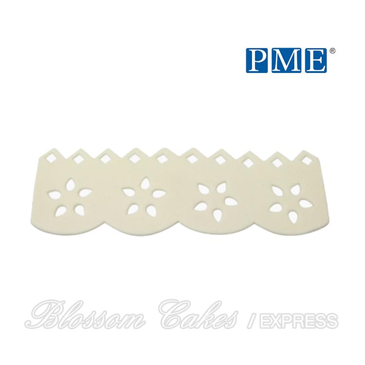 PME Broderie Anglaise Square & 5 Petal Eyelet Cutters Set/2