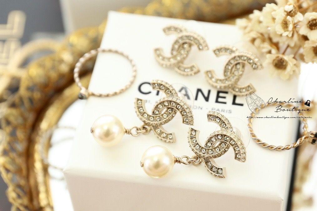 Chanel Earrings 金色方格CC水鑽垂墜珍珠耳環-Charline Boutique 精品代購