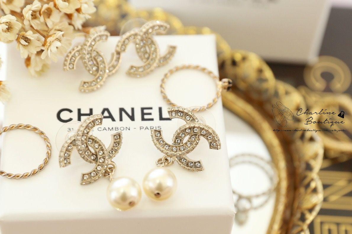 Chanel Earrings 金色方格CC水鑽垂墜珍珠耳環-Charline Boutique 精品代購