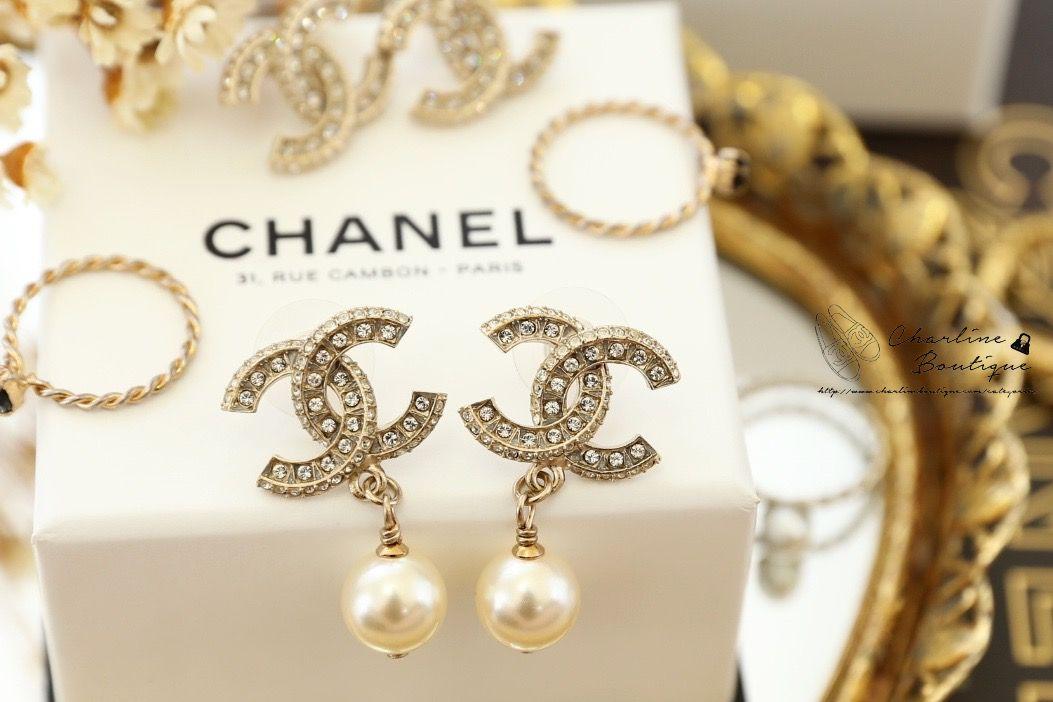 Chanel Earrings 金色方格CC水鑽垂墜珍珠耳環-Charline Boutique 精品代購