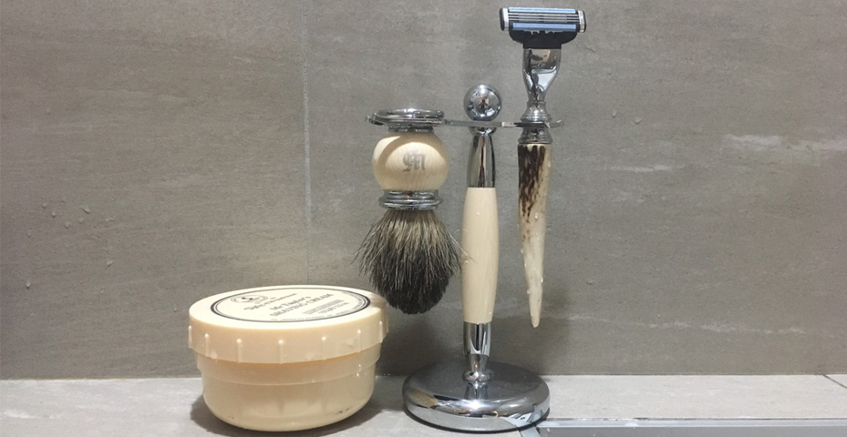 時尚雜誌編輯推薦，男人居家品味必備刮鬍刀組！