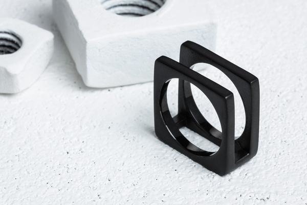 Vitaly Design | 聯合戒指 消光黑