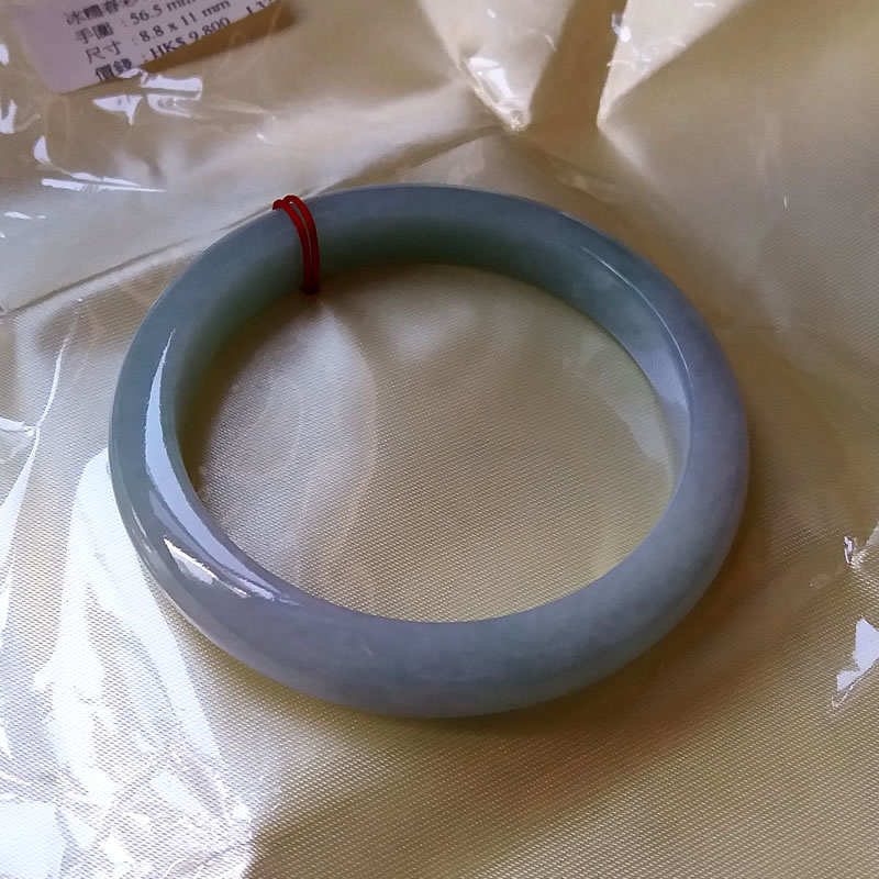 J322 冰糯春彩帶紫玉鐲 56.5mm (1.5)
