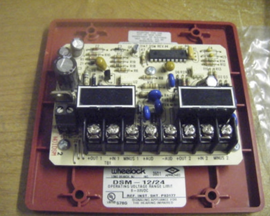 Wheelock DSM12/24R Dual Sync. Module, Red Colour