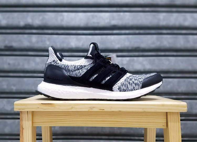 Ultra boost outlet social status