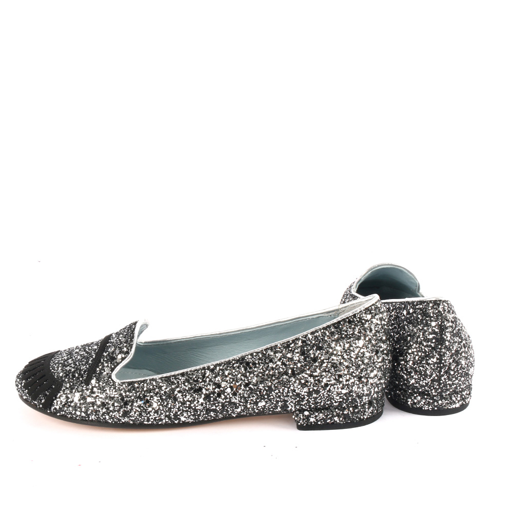 【CHIARA FERRAGNI】眨眼睛平底鞋