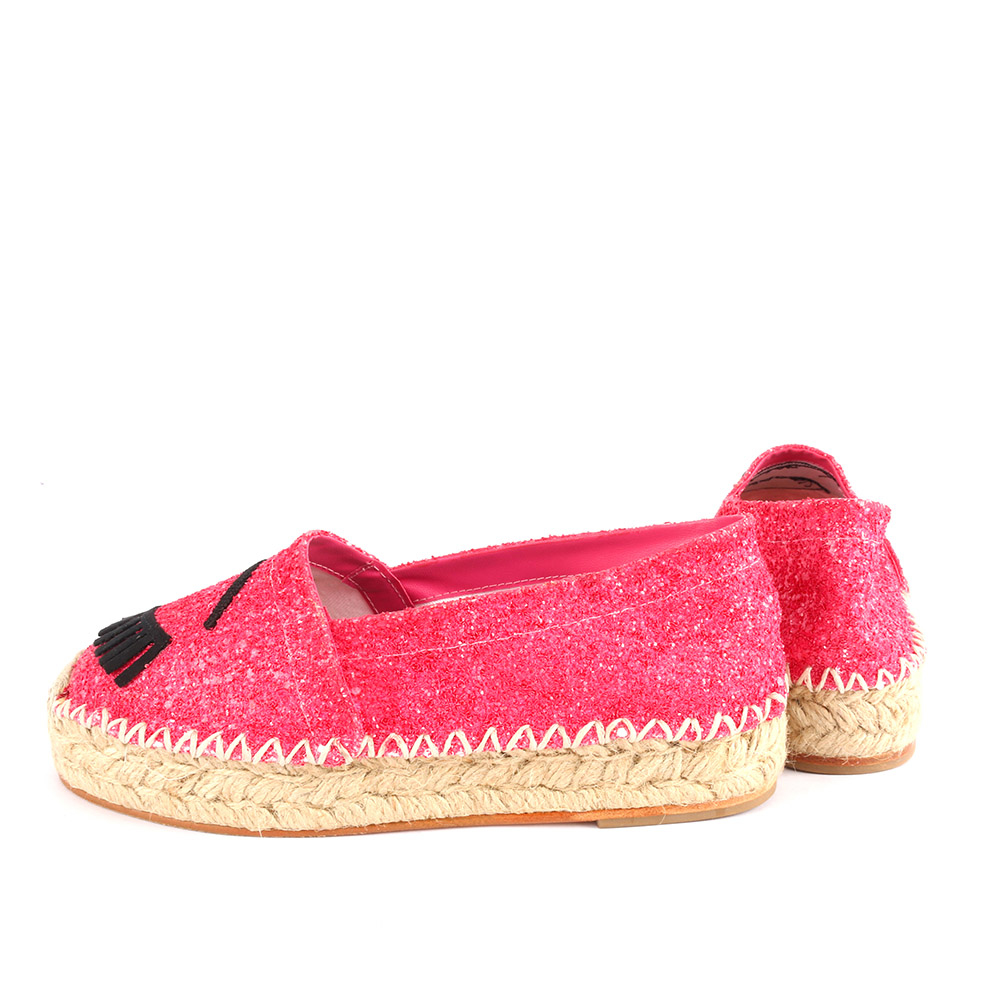 【CHIARA FERRAGNI】眼睛草編鉛筆鞋