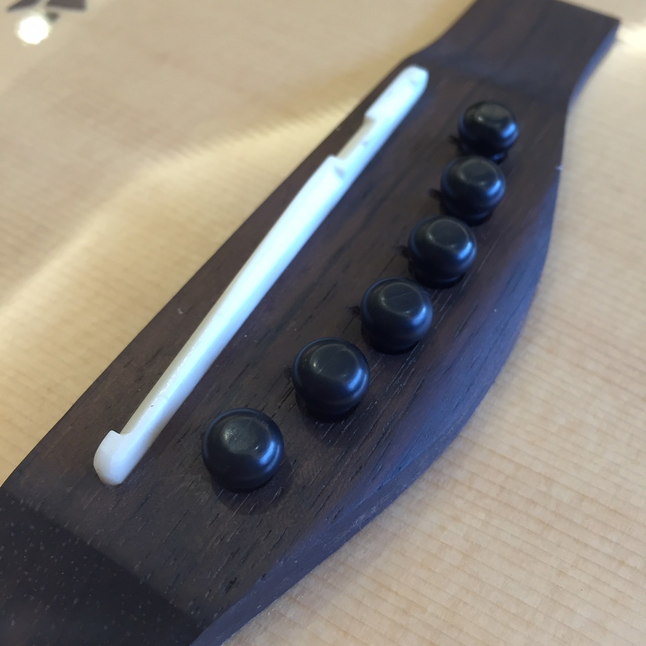 吉他弦釘 - 黑(單顆) 止弦釘 塑料弦釘 弦豆 第 4 張圖片｜三峽配件 / 週邊