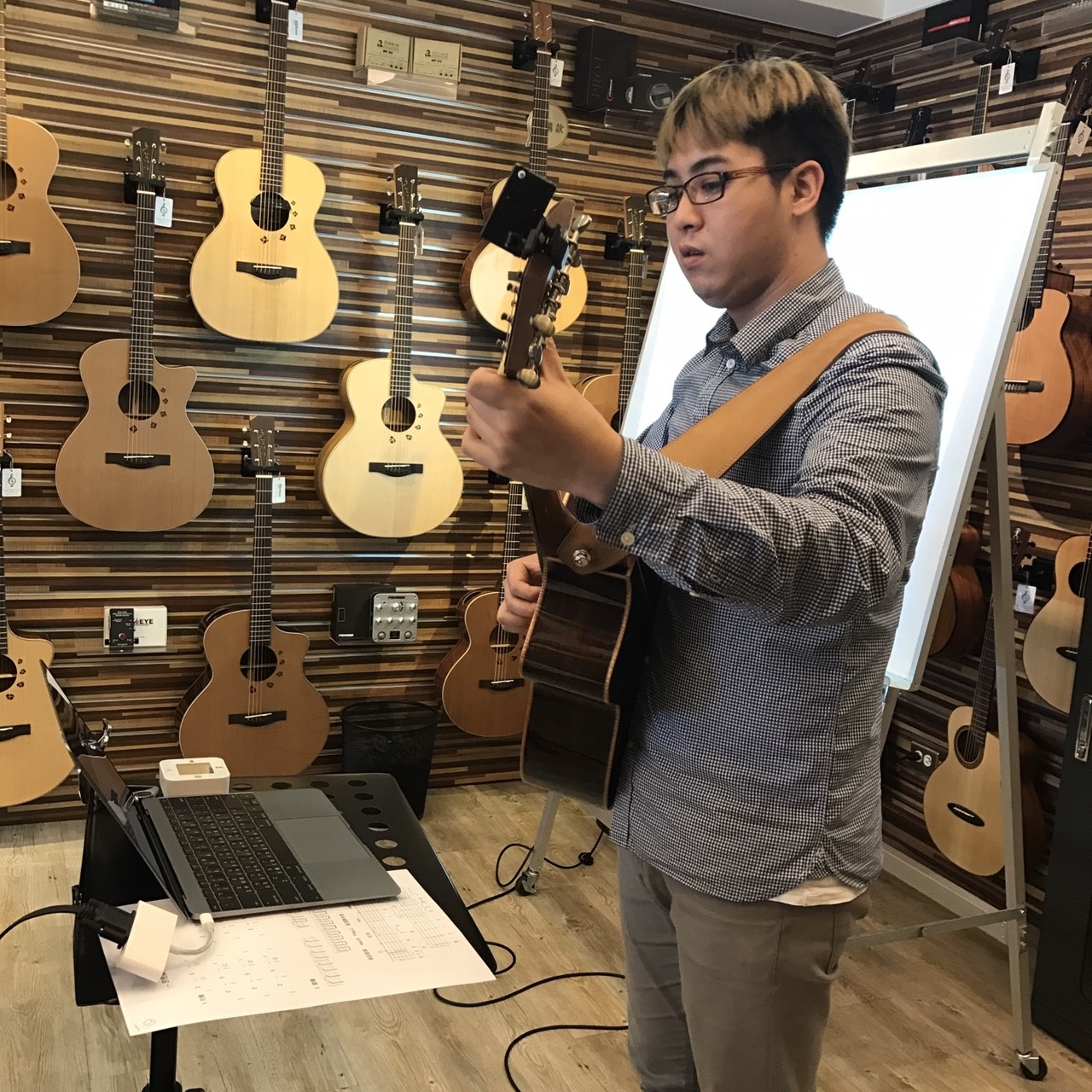 黃彥陸老師的彈唱編制前間奏的幾種簡單方式講座-上課剪影