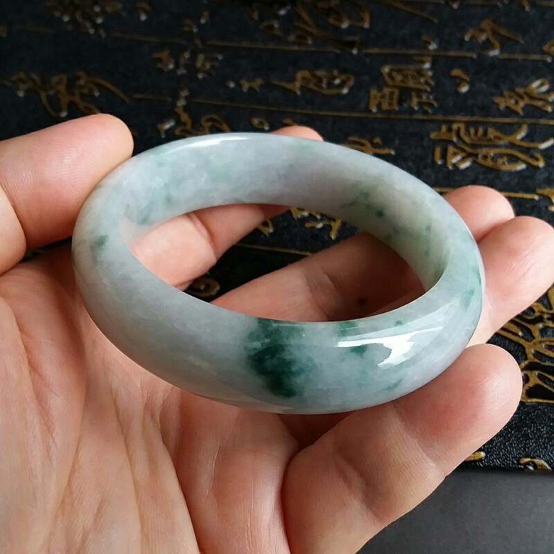 冰糯飄綠花玉鐲 57mm, 天然翡翠A玉, 緬甸玉, Jade, Jadeite
