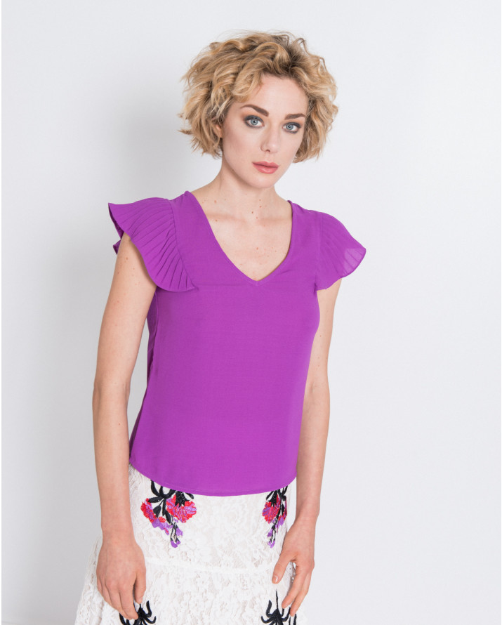 【silvian-heach】V領圓帽袖上衣