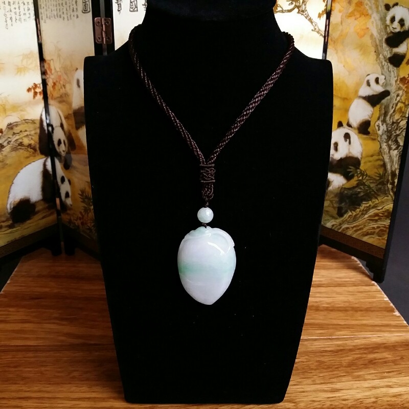 J370 冰糯白底青壽桃吊墜