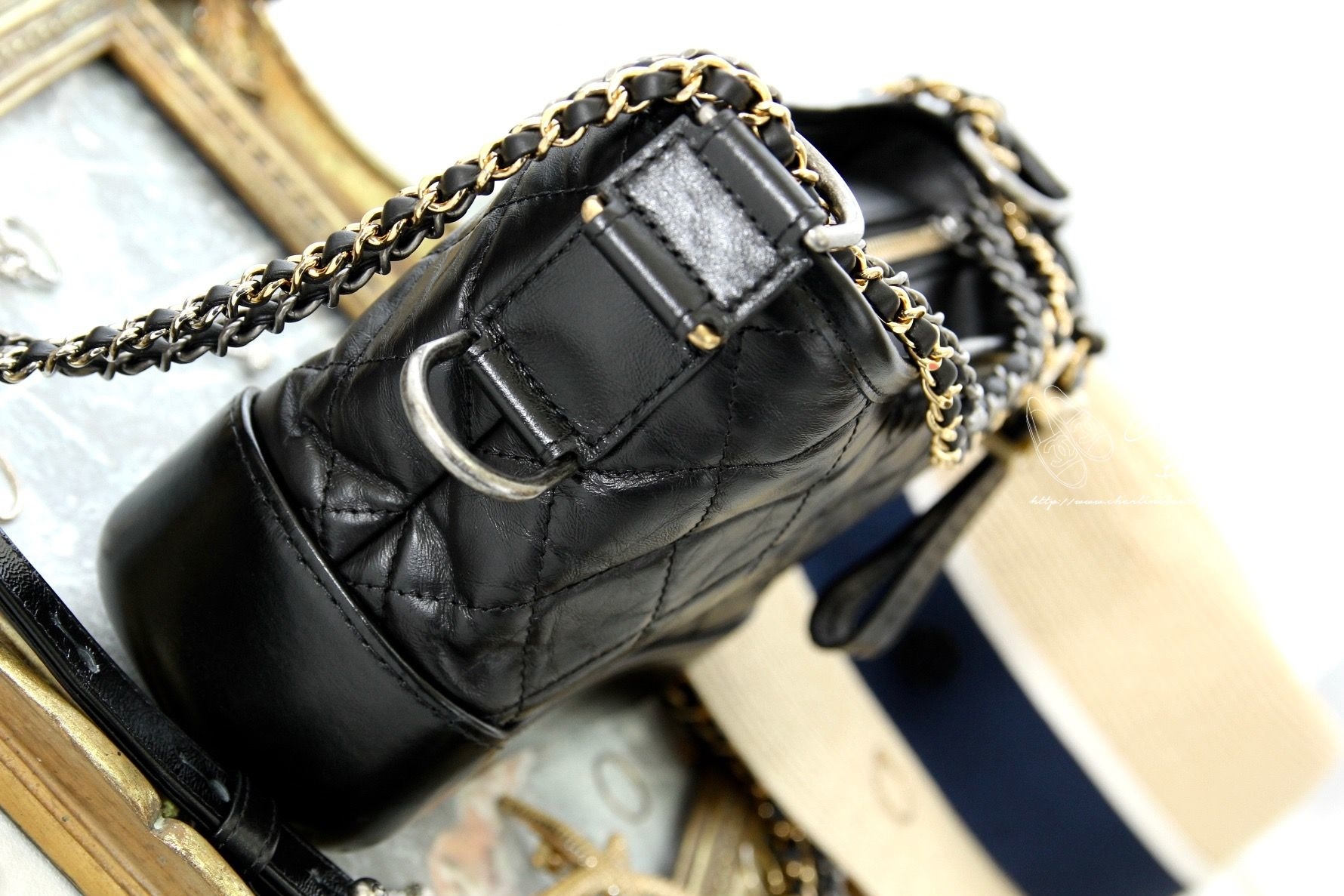 Chanel Gabrielle Small Hobo Bag 黑色金銀鍊拼接小型鍊帶手袋-Charline Boutique 精品代購