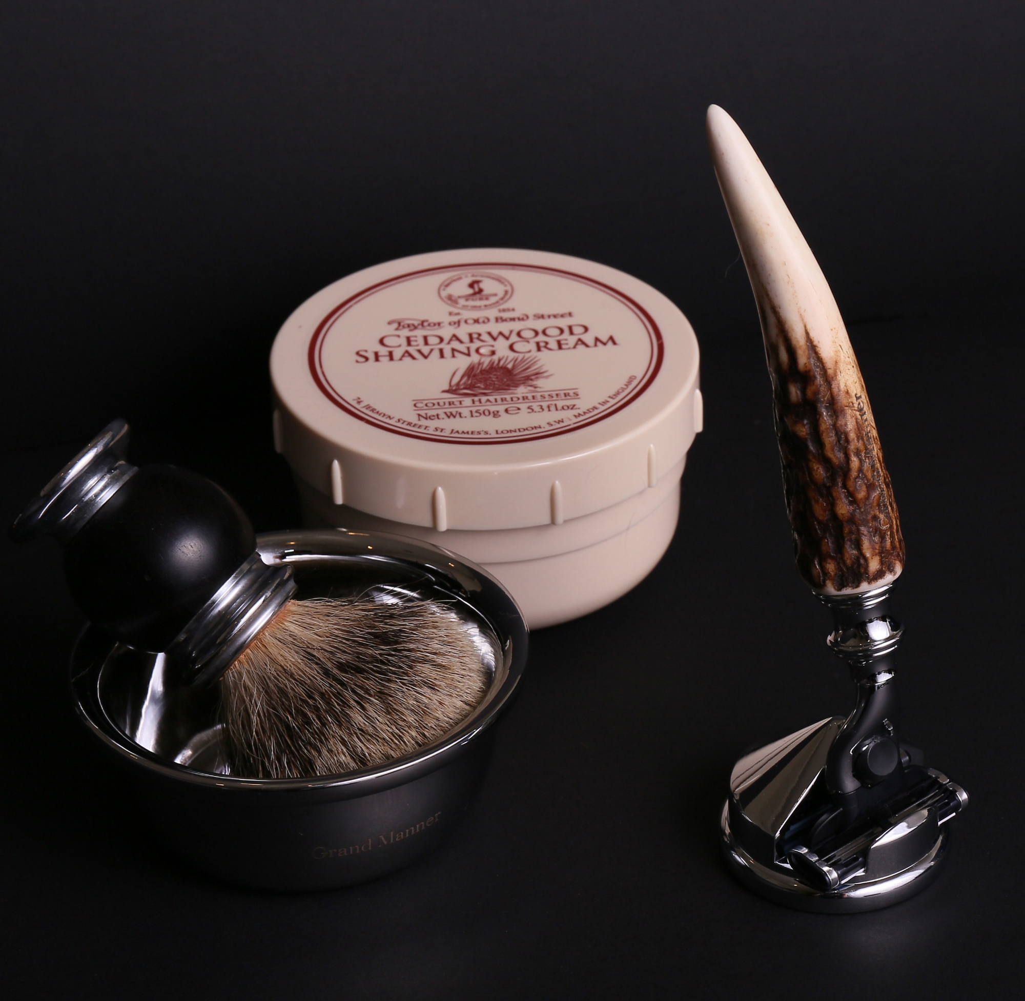 英國 Grand Manner 傳世鹿角 手動安全刮鬍刀（Mach3 / 鋒速3刀片）