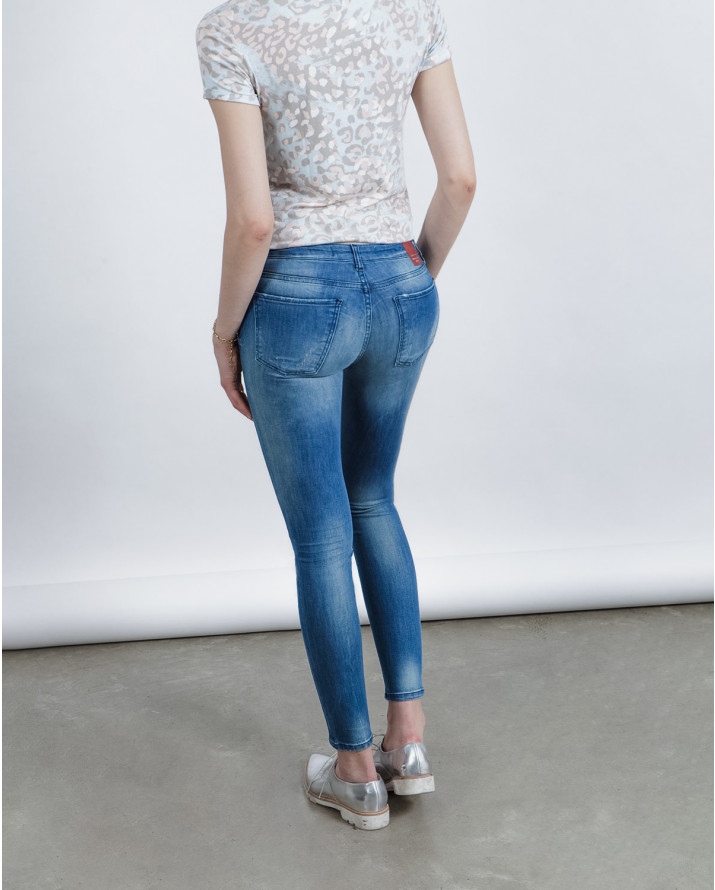 【silvian-heach】大腿刷白緊身牛仔褲