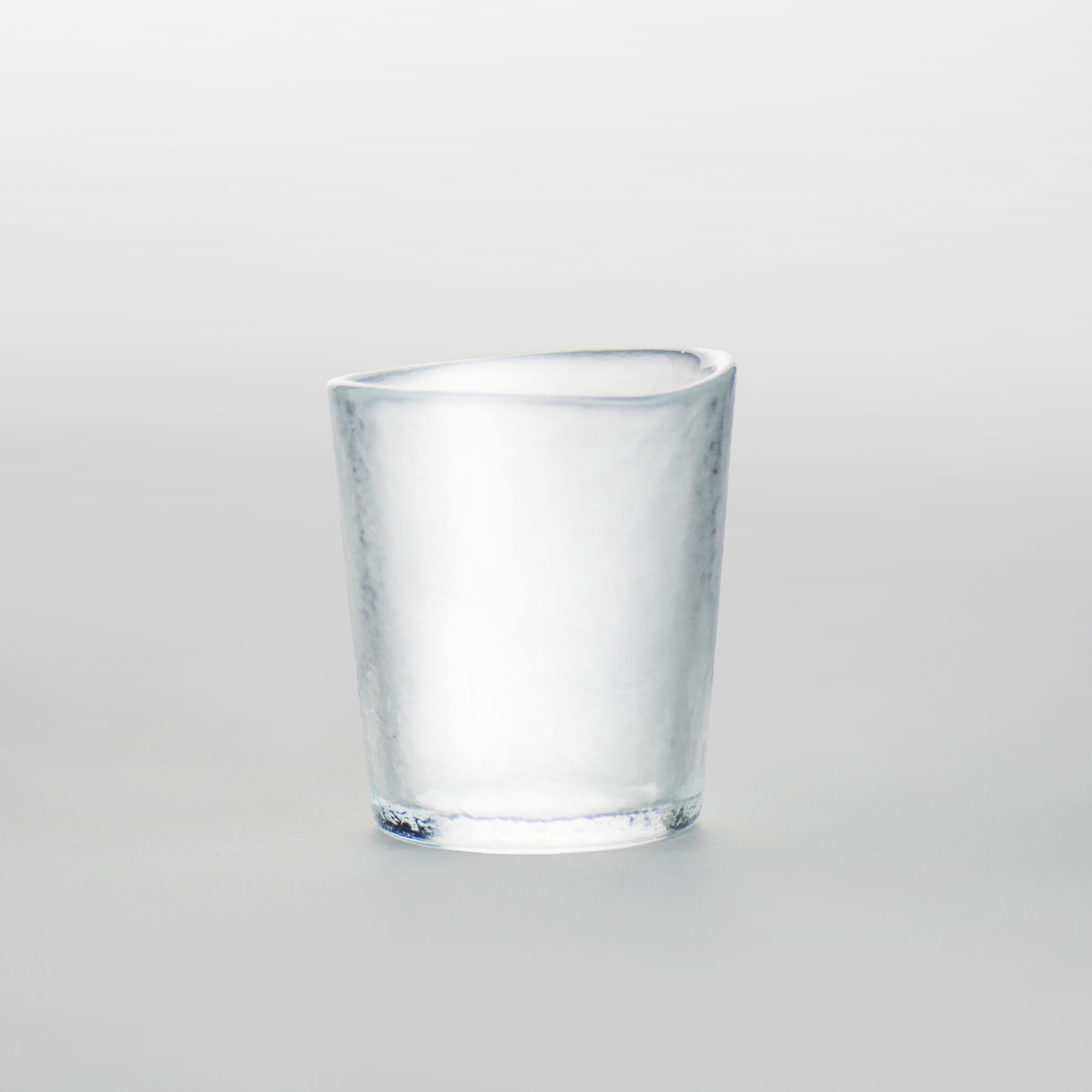 手感玻璃杯(中)-清透白