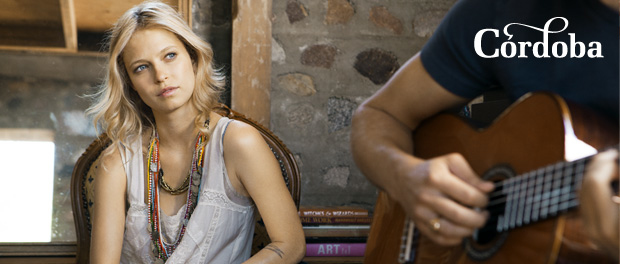 美國Cordoba吉他品牌形象照