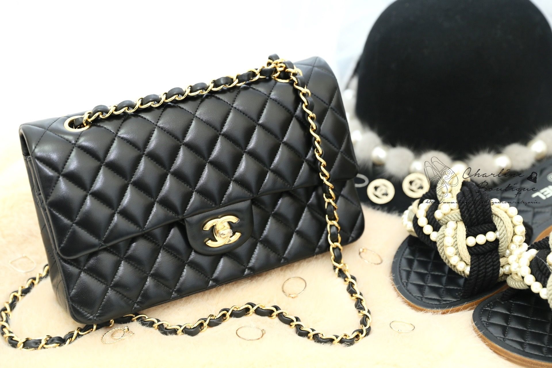 Chanel Classic Handbag 黑色金鍊26cm小羊皮菱格紋肩背包