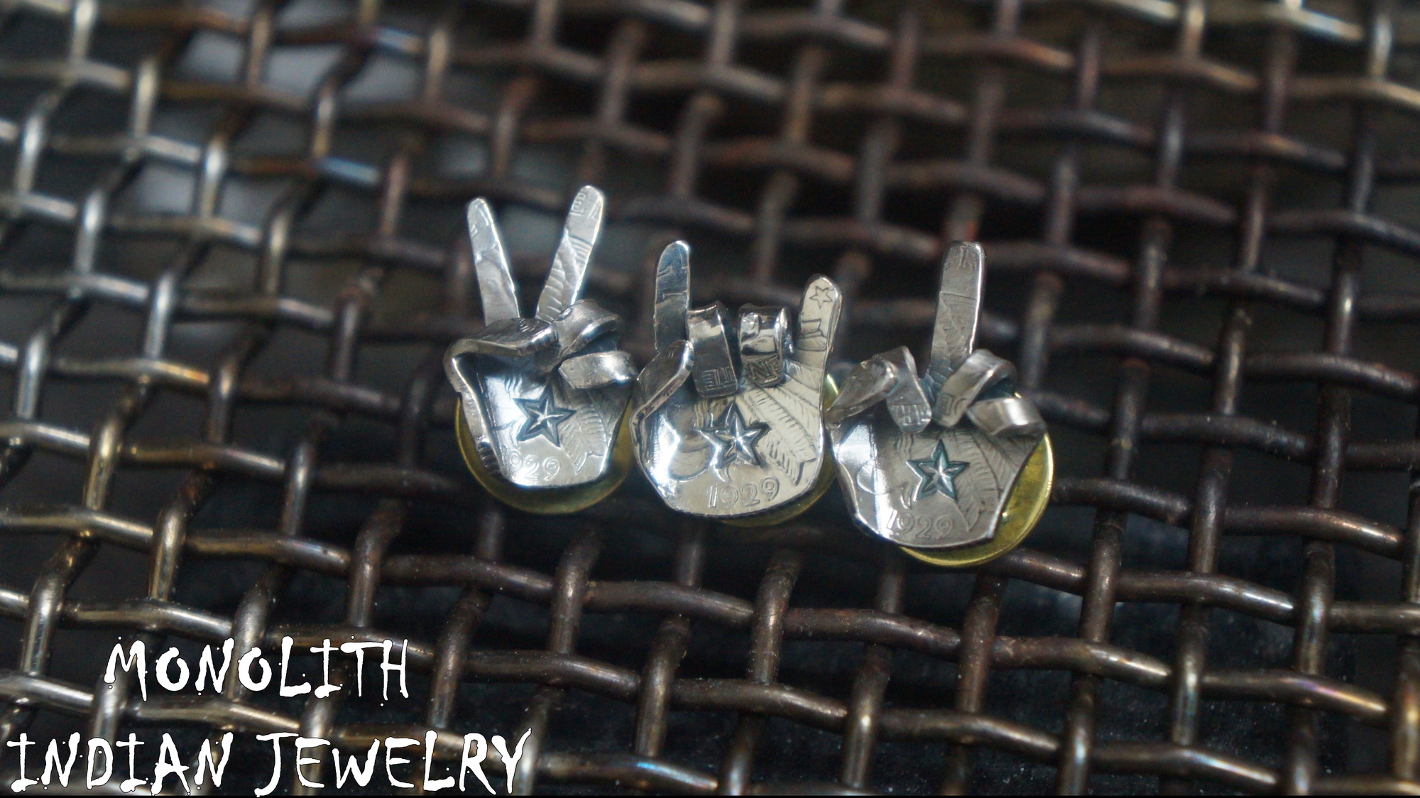 手勢銀幣 【別針】