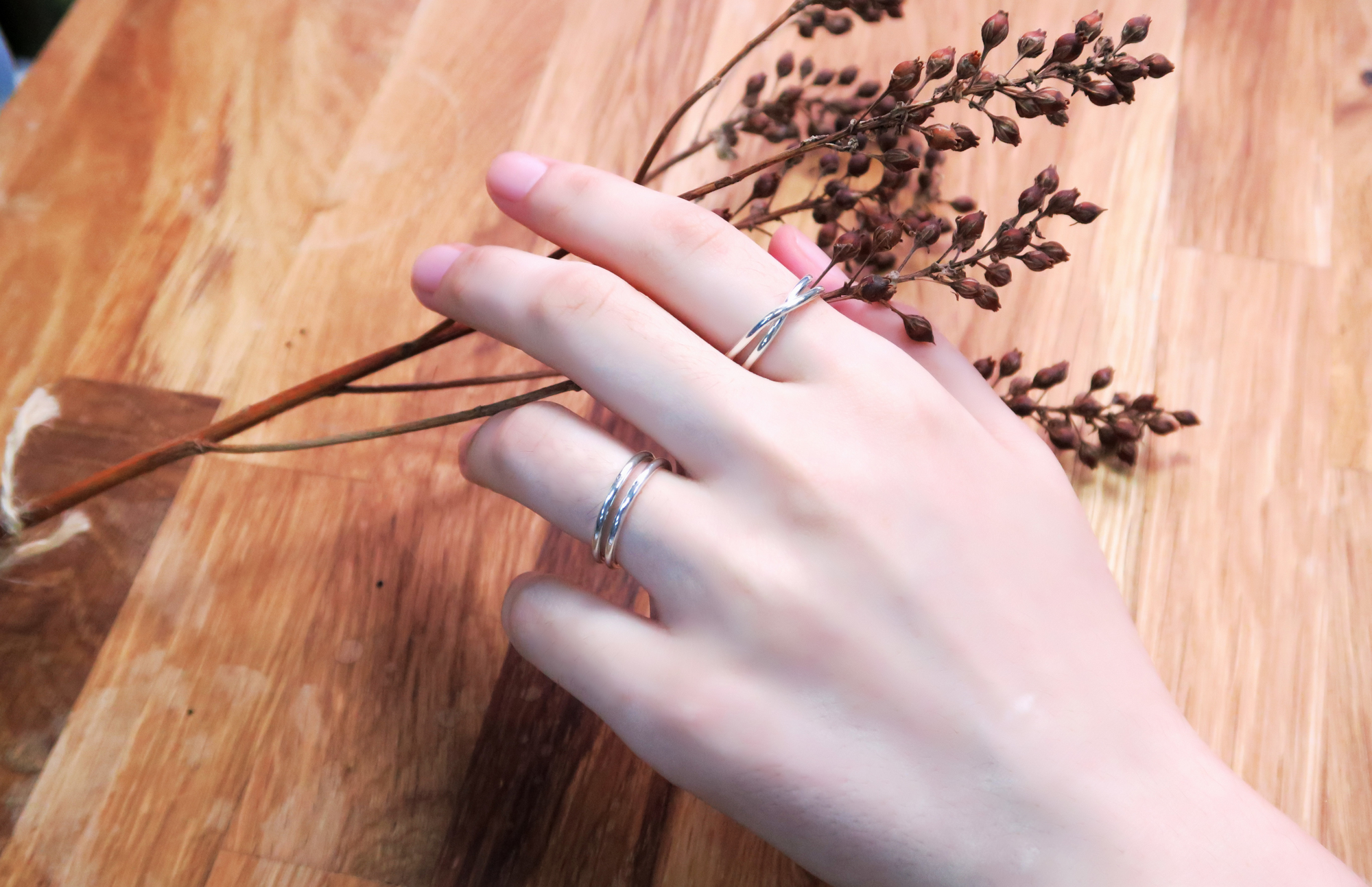 純銀二迴旋銀戒